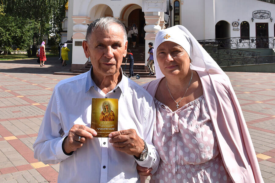 прихожане сестра милосердия 