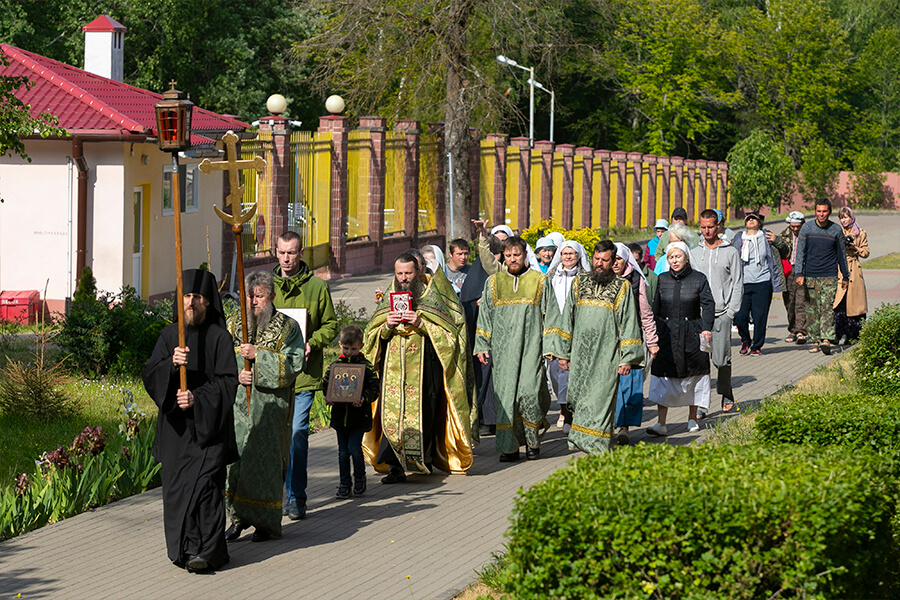 крестный ход в интернате