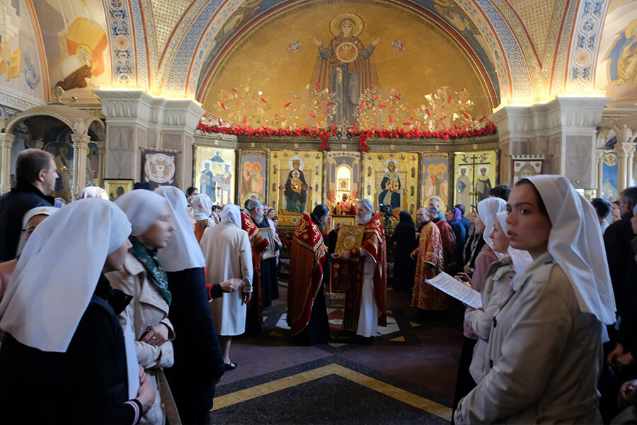 праздничная служба в Державном храме