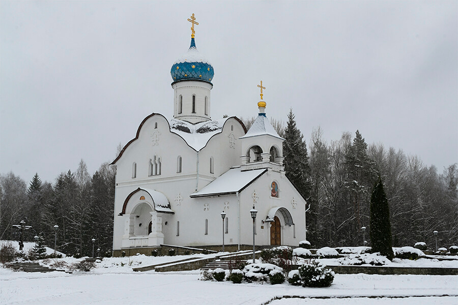 храм на подворье