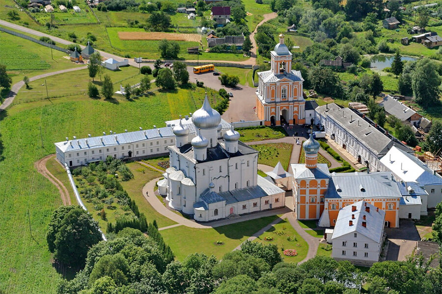 Варлаамо-Хутынский Спасо-Преображенский монастырь 